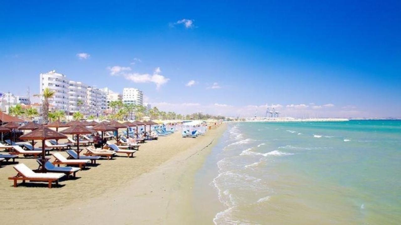 Ithaki Phinikoudes Apartment No. 105 Larnaca Exteriör bild